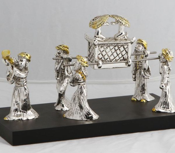 Ark of the Covenant silver 1