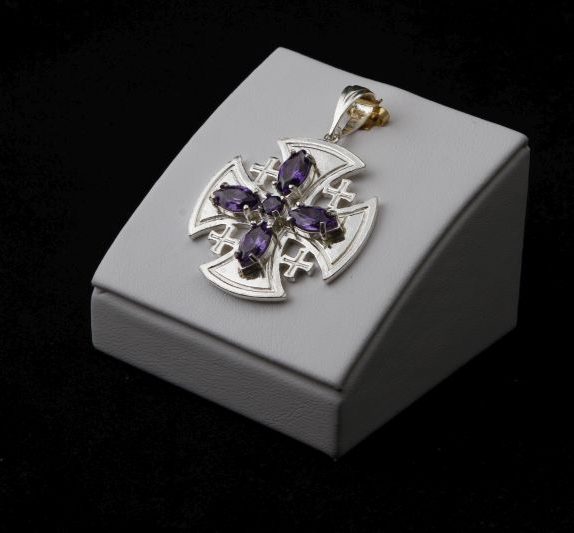 Jerusalem Cross with amethyst