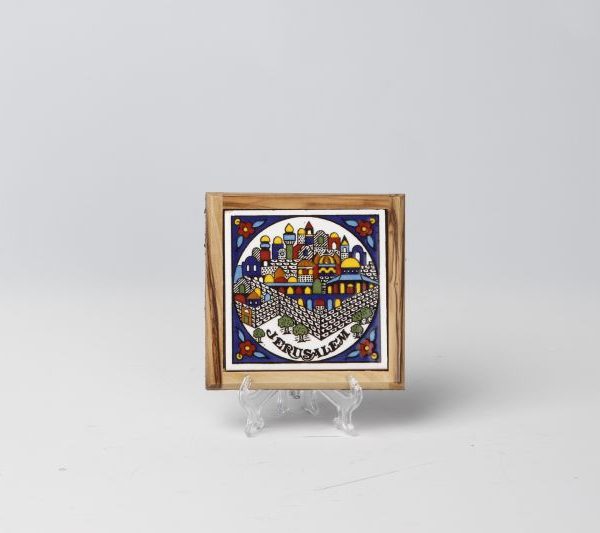 Square Jerusalem plate with wood frame 1