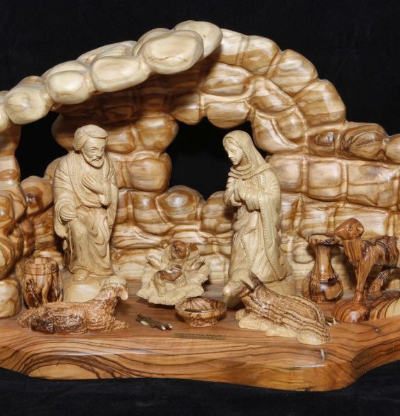 Zacharia nativity set Holy family