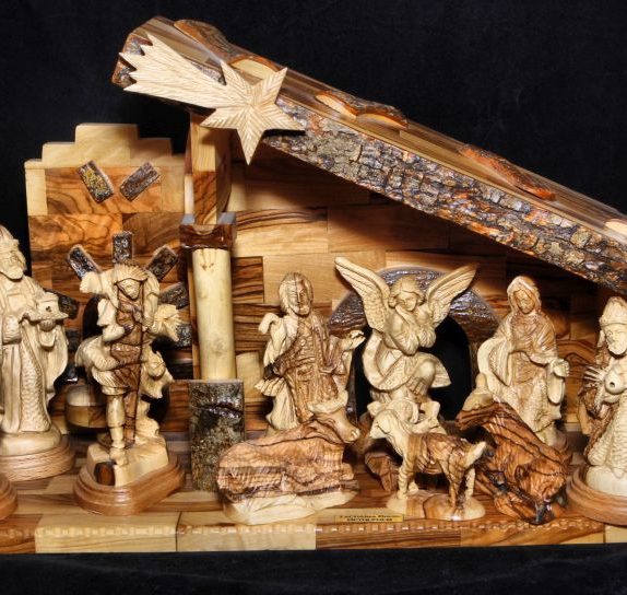 Zacharia nativity set with angel (Bark)